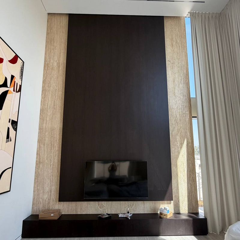 Noir TV Wall