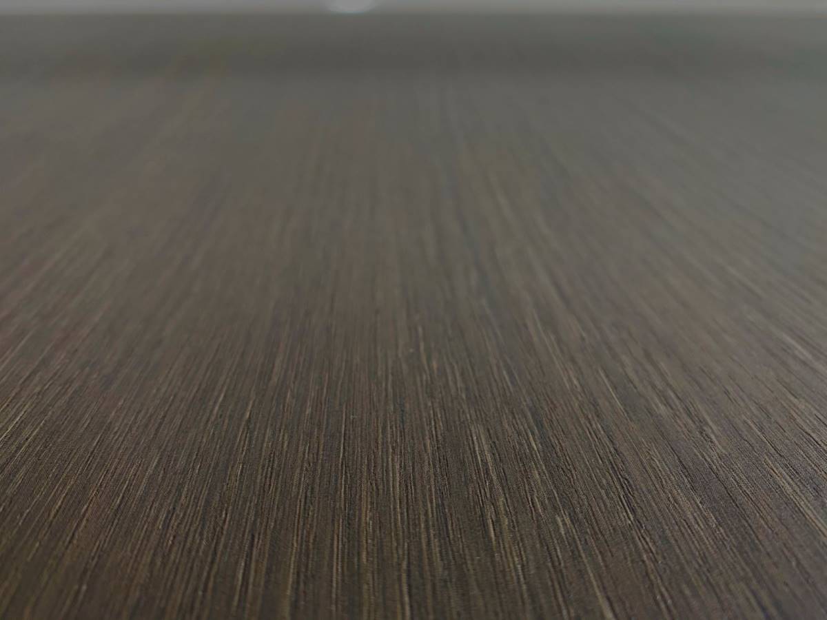Ebony Grain