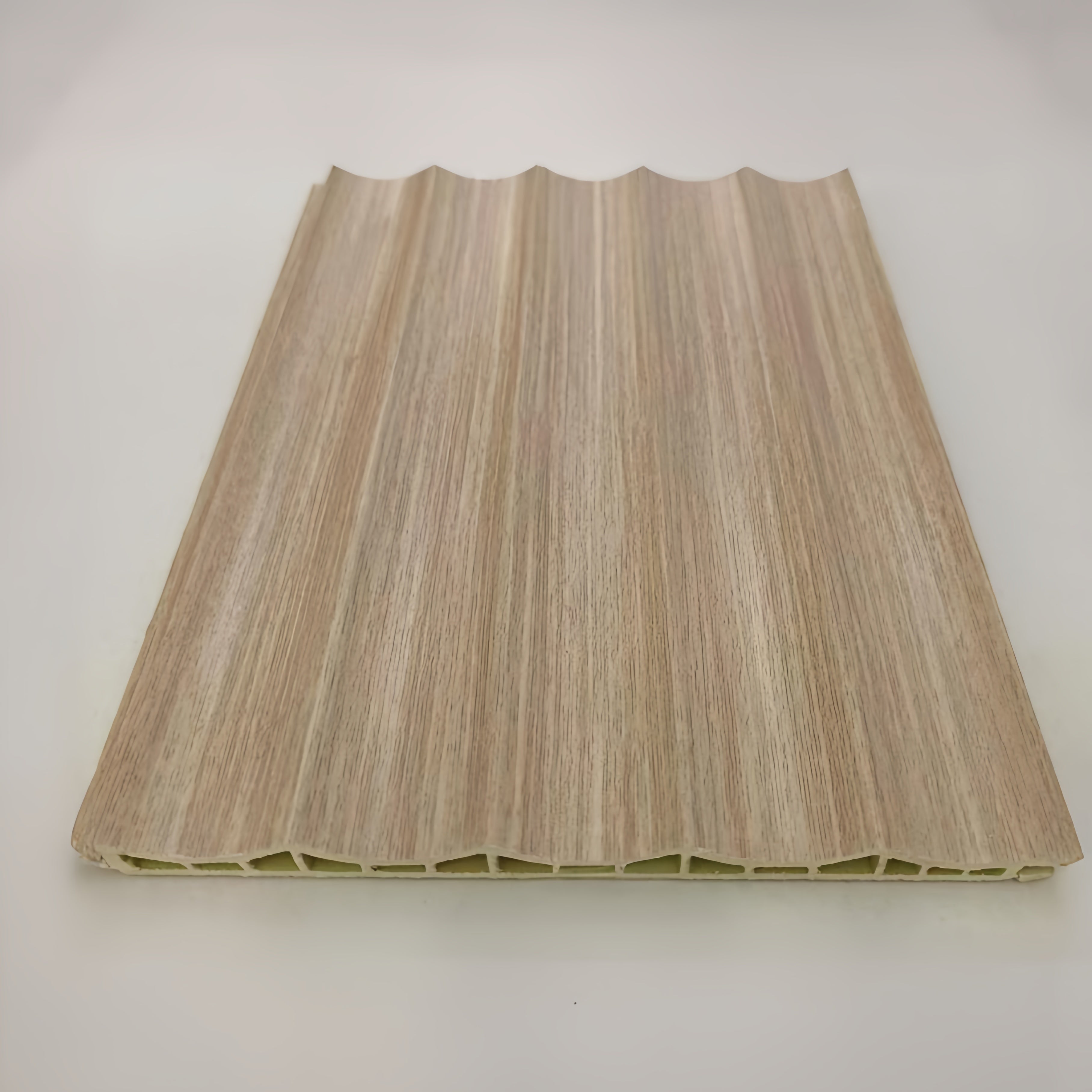 Arctic Pearl · Panel Format
